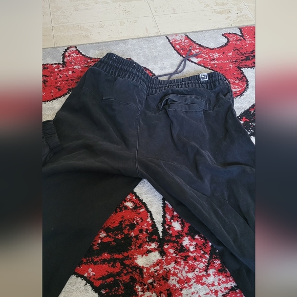 puma pant - Picture 3 of 3